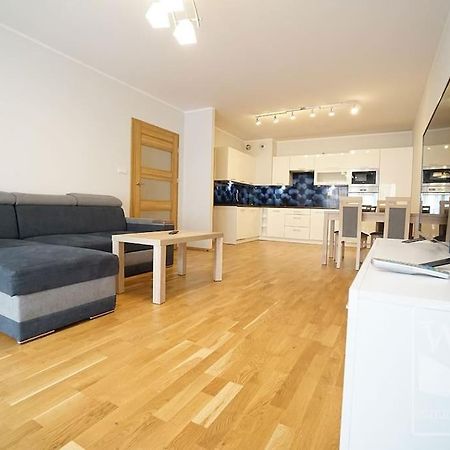 Big Apartment - Old Town - 3 Rooms - Private Parking Wrocław Eksteriør bilde