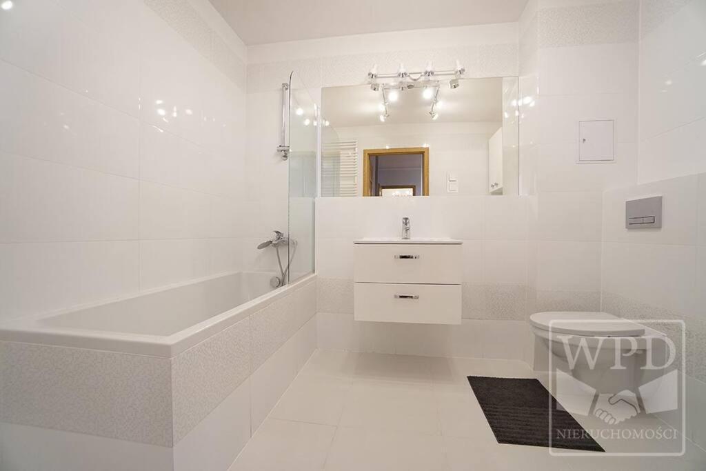 Big Apartment - Old Town - 3 Rooms - Private Parking Wrocław Eksteriør bilde