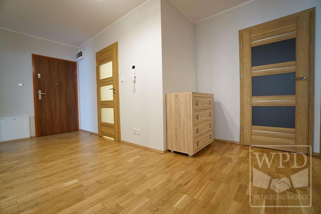 Big Apartment - Old Town - 3 Rooms - Private Parking Wrocław Eksteriør bilde